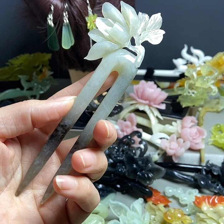 赵***师岫玉未镶嵌发簪发簪