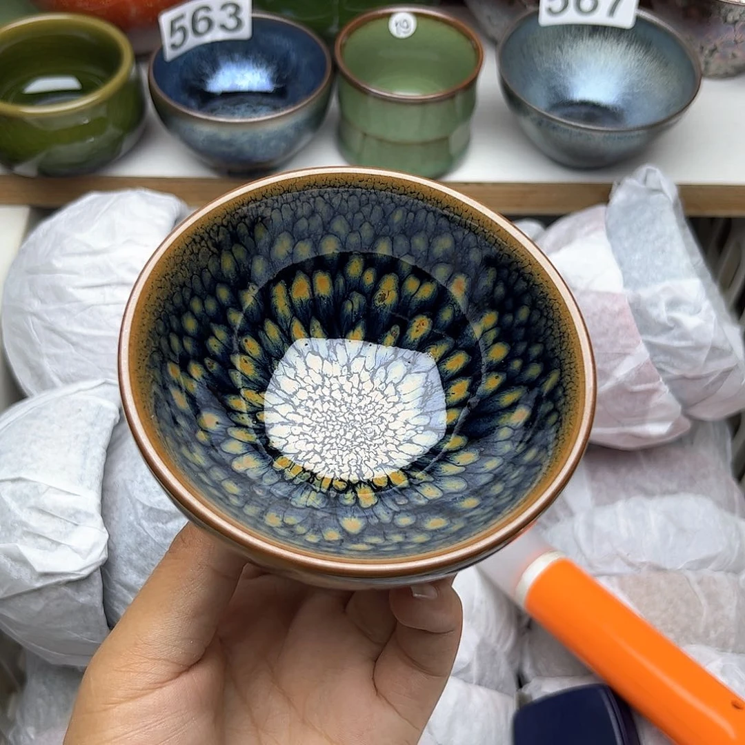 茶盏他超级心疼她