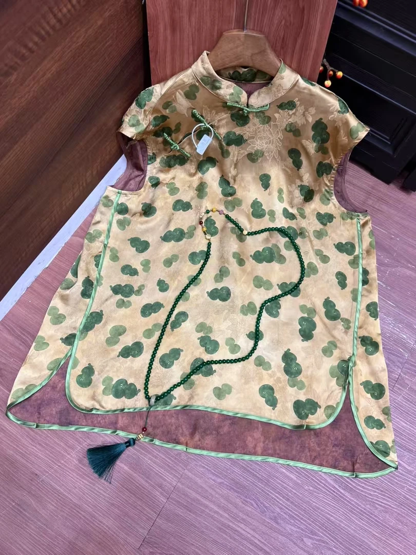 绿葫芦新中式奥黛连衣裙