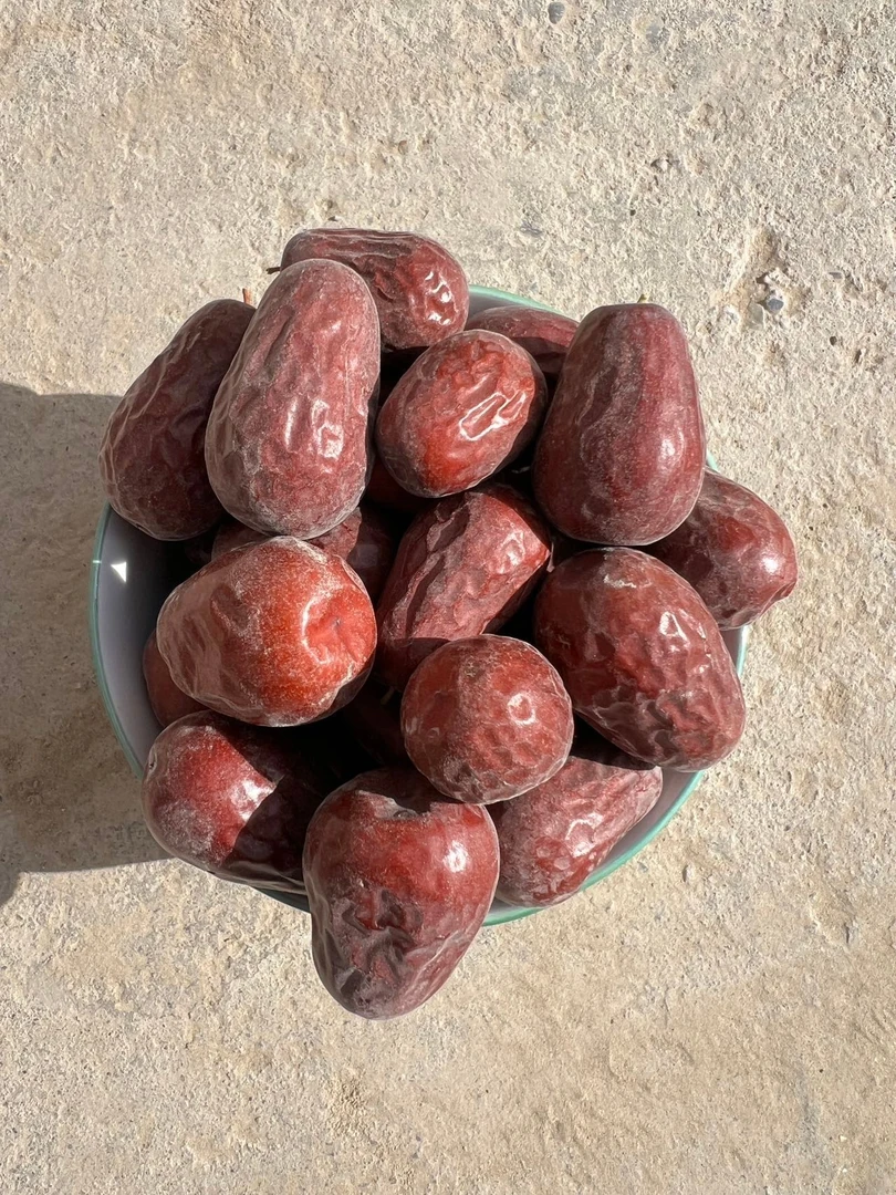 新疆直发原生态和田大枣（懒汉枣）一二三级混合核小皮薄枣香浓郁