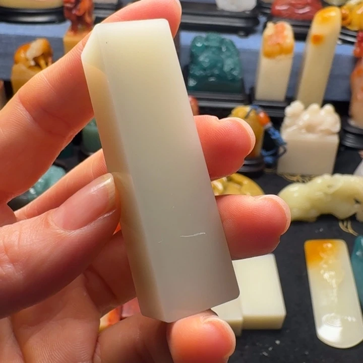 向***葵寿山石印石寿山石芙蓉