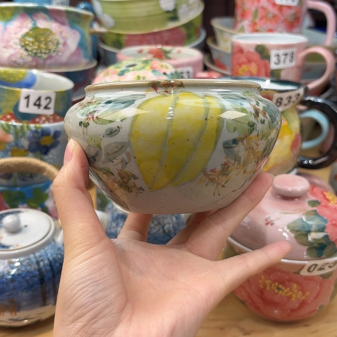 瓷片兔兔盖茨。兔兔