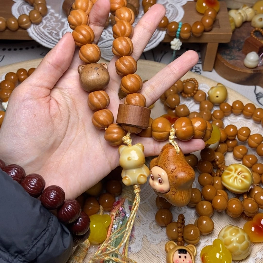 抹***l吊坠猴头核桃卷卷卡14下面星星人