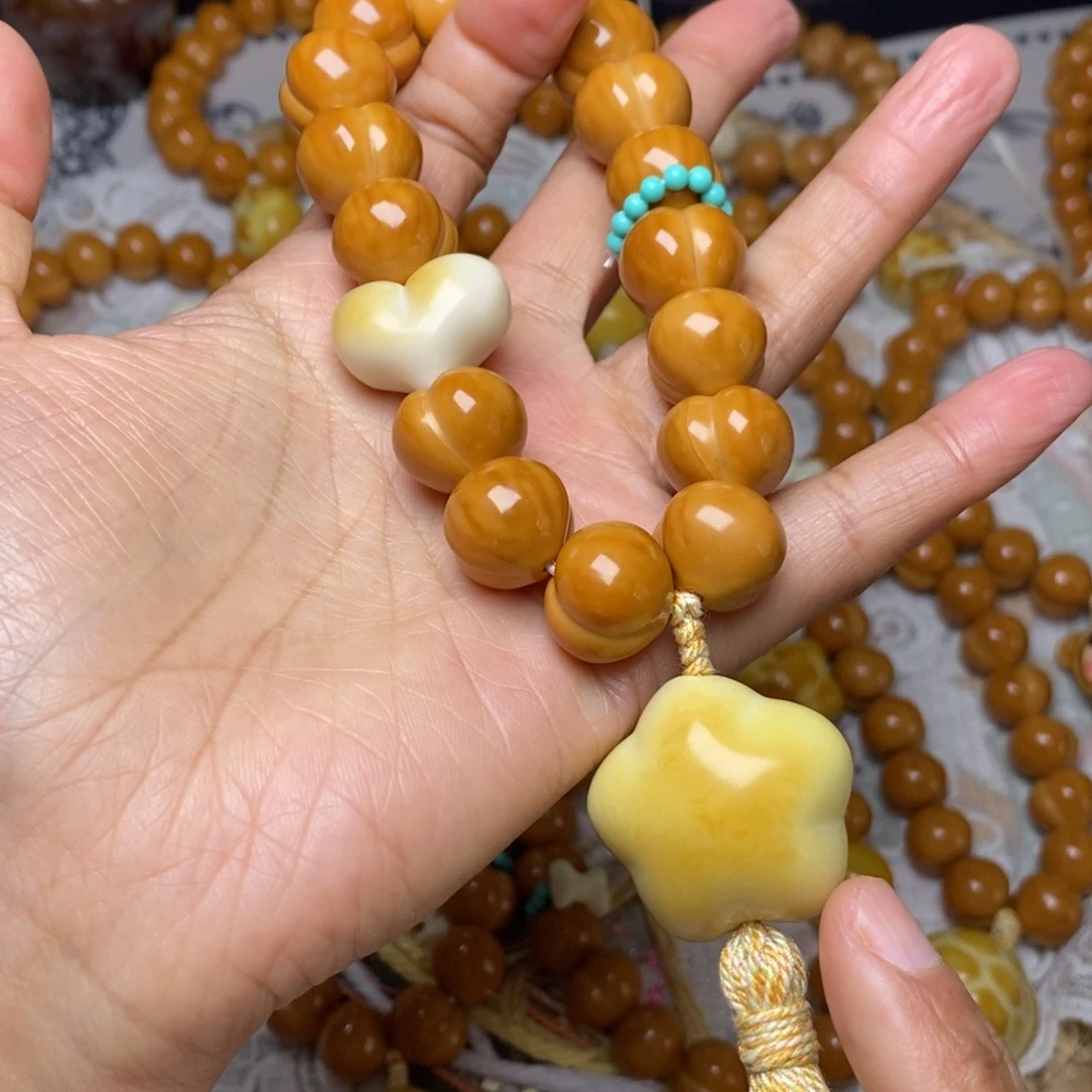 猴头核桃吊坠屁桃15加