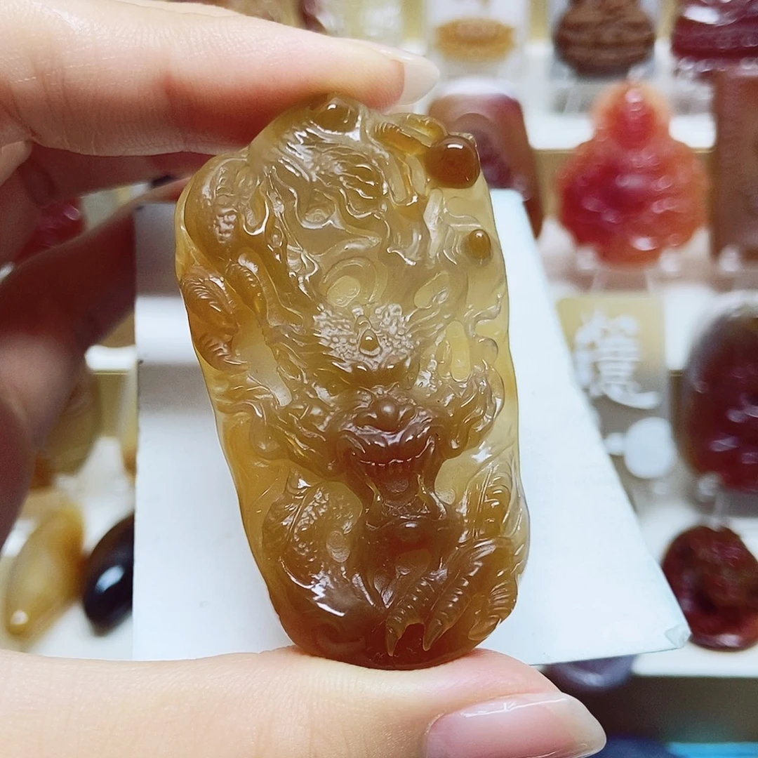 寂***生玛瑙/玉髓颈饰未镶嵌