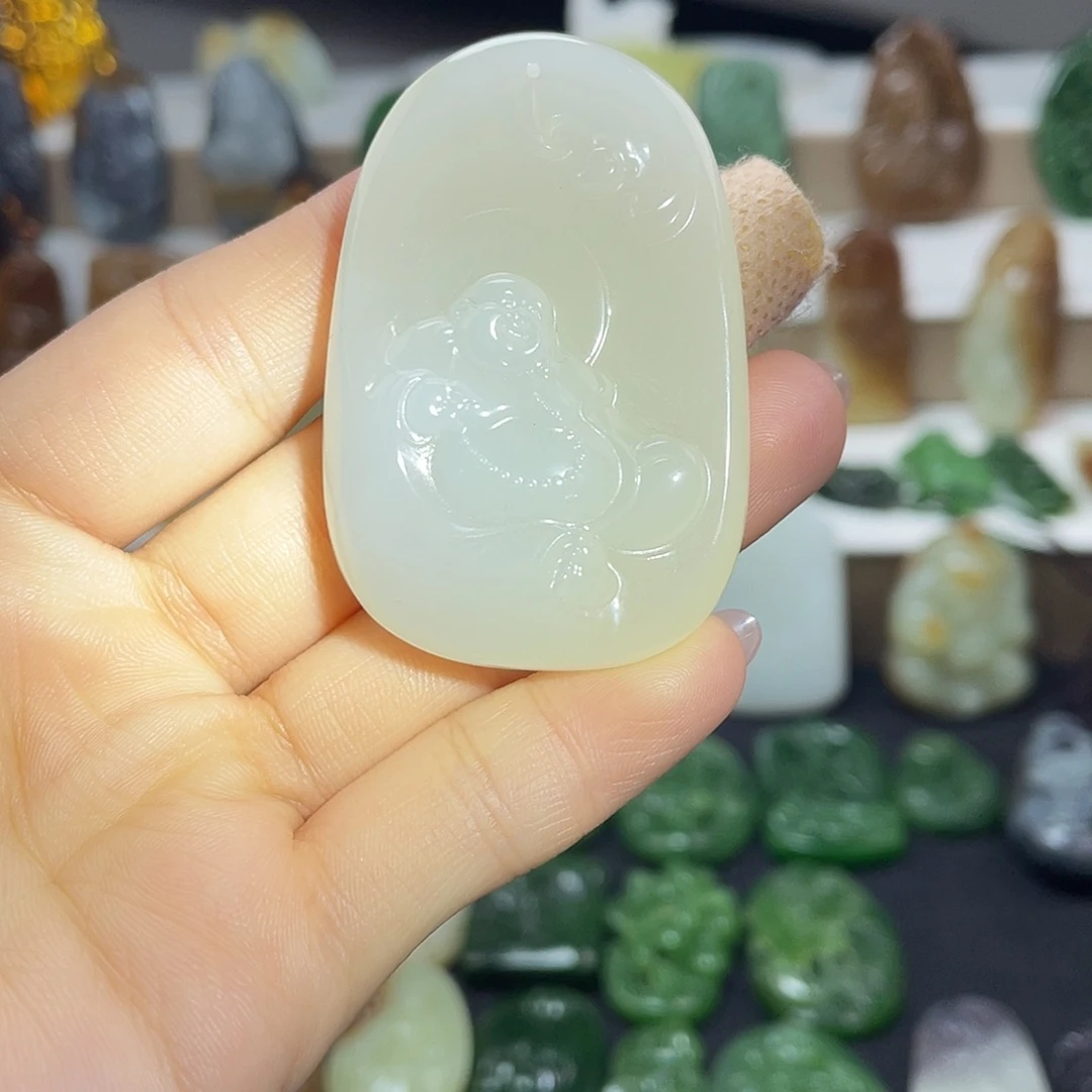 和田玉未镶嵌颈饰