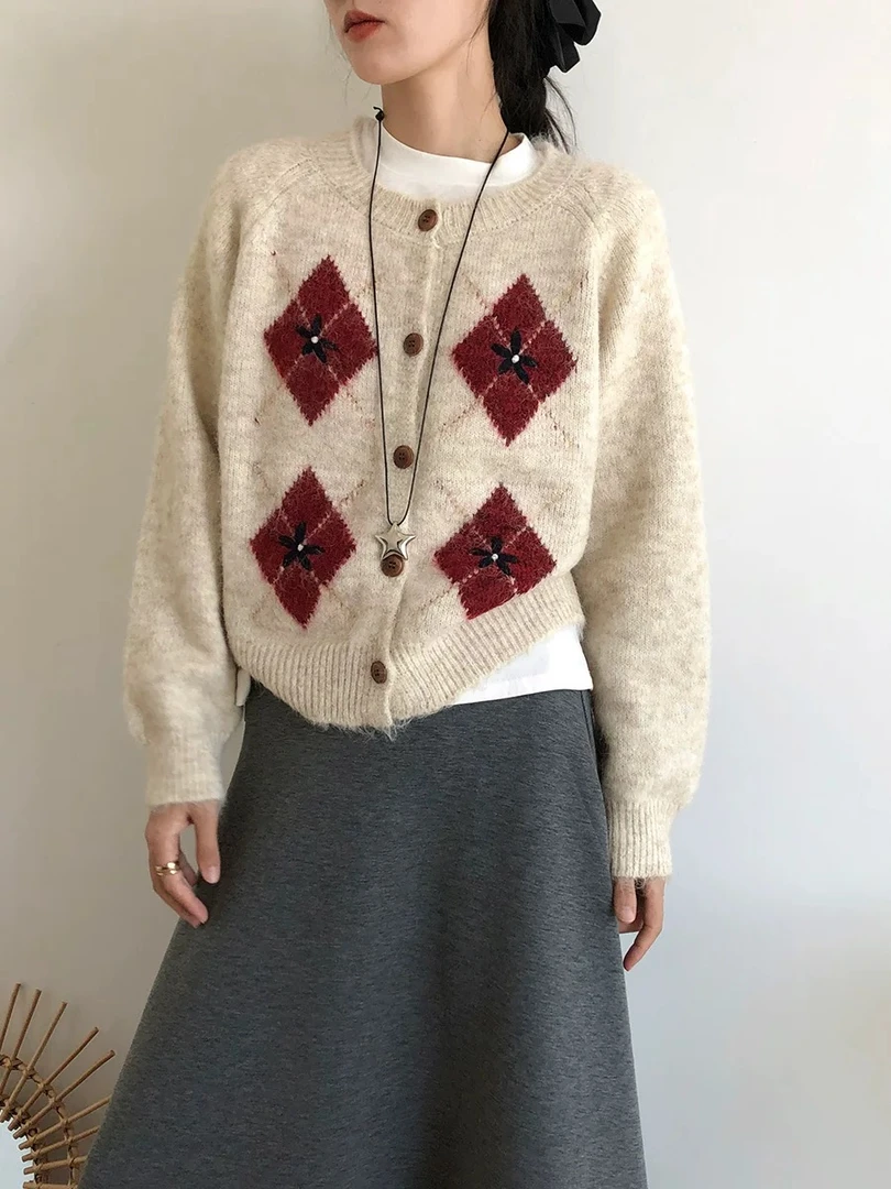 韩系圆领菱格针织开衫女秋新品上衣简约撞色休闲百搭保暖毛衣外套