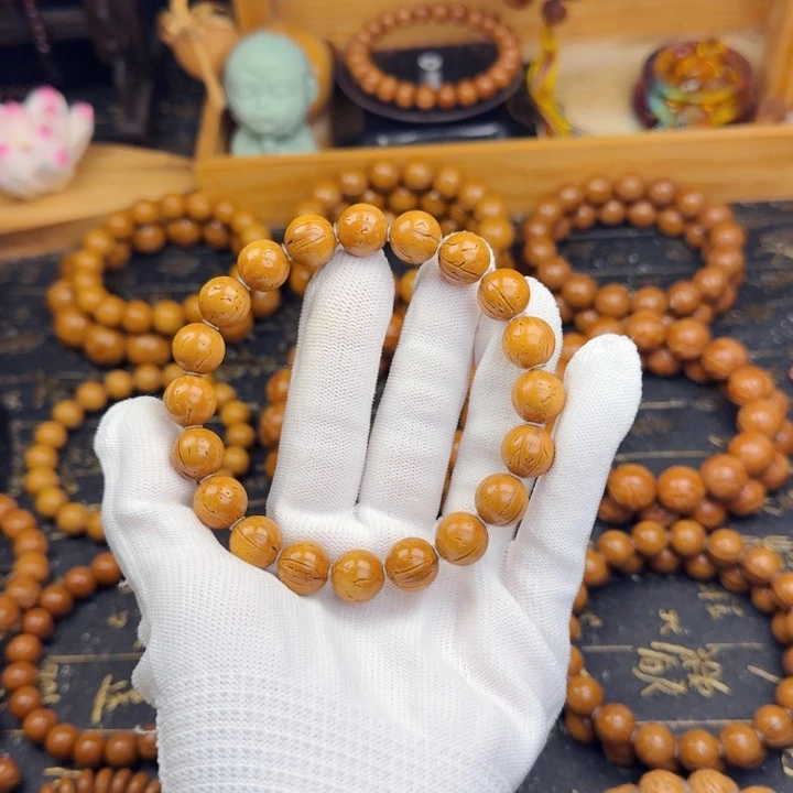 X***、手串桃核11尺寸小金豆