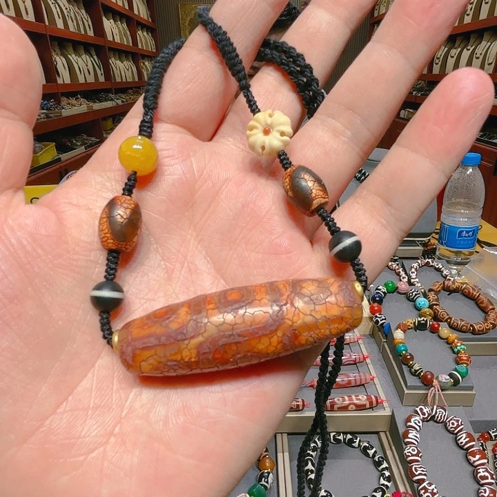 未镶嵌玛瑙/玉髓珠宝奇石