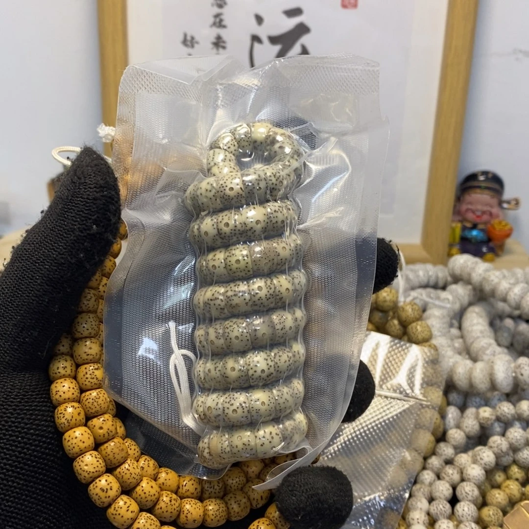 细***香吊坠星月菩提卡10猪大肠
