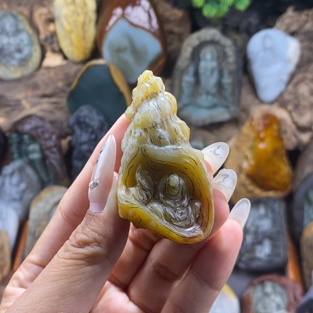 定制翡翠未镶嵌法螺悟道