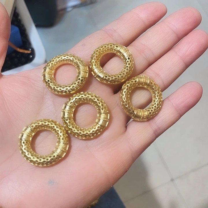 石英石纯铜跑环配饰