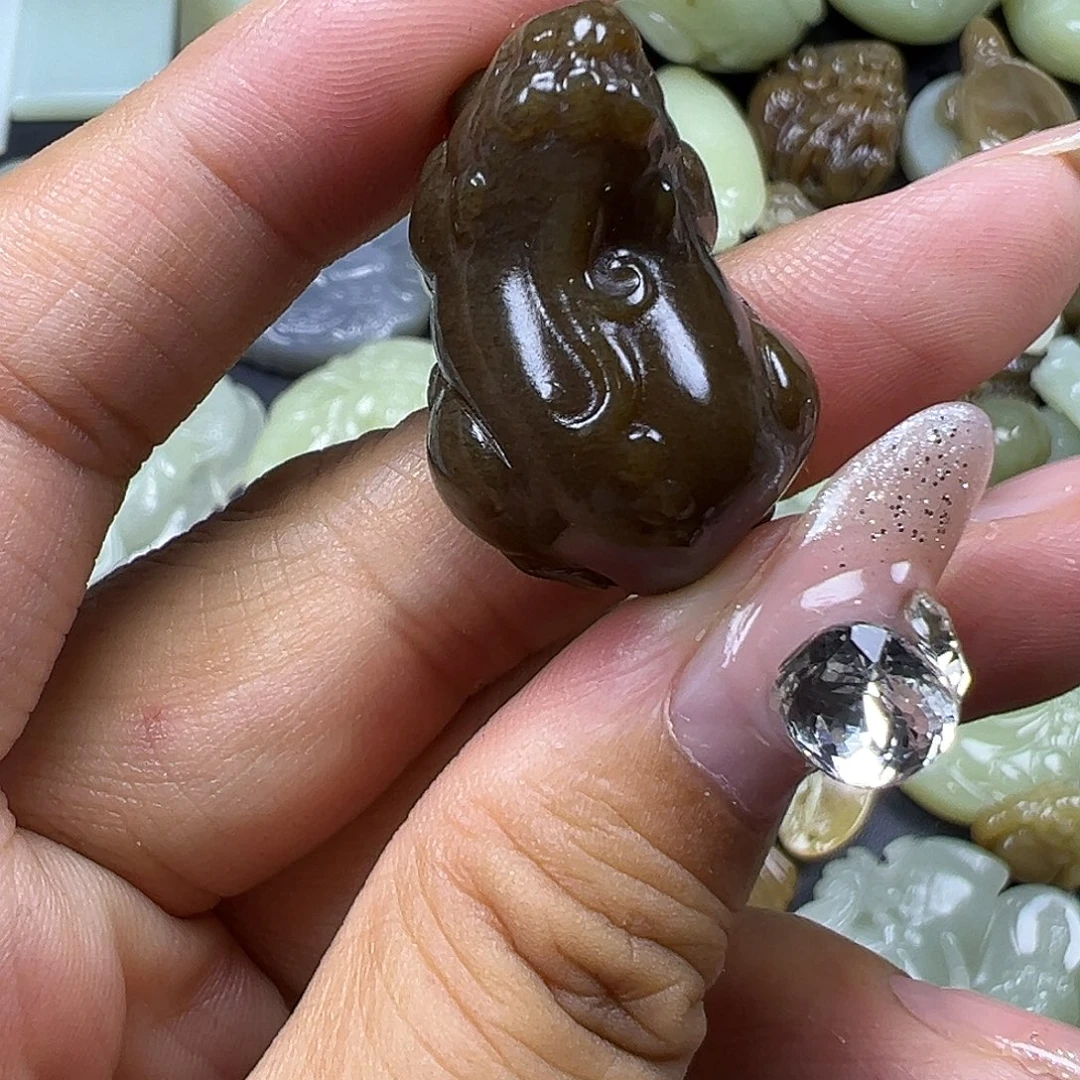 和田玉未镶嵌吊坠(不含链)