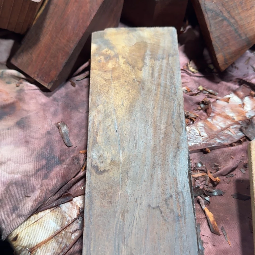 青***建檀香紫檀（小叶紫檀）