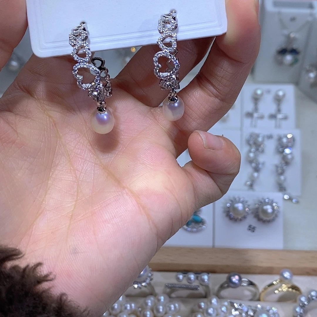 淡水珍珠未镶嵌耳饰