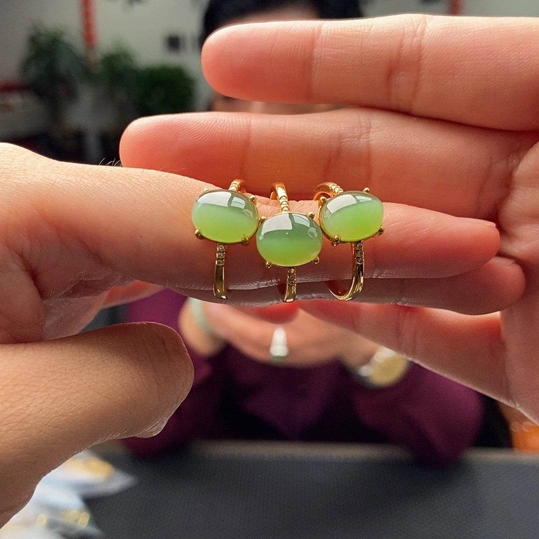 和田玉18K金镶嵌戒指颜色多样性发拍一发一