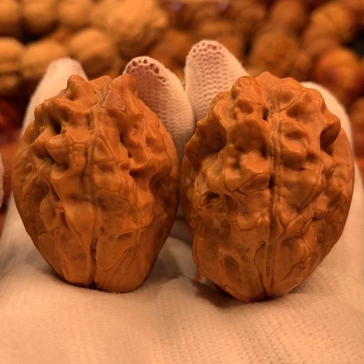 吊坠文玩核桃25………..