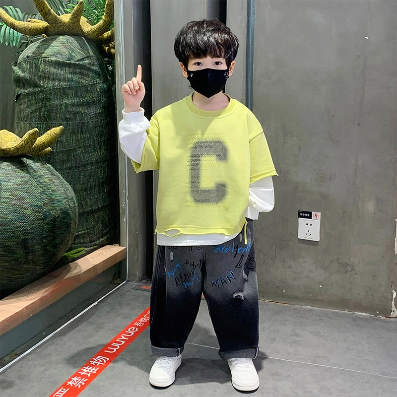 男童春秋款卫衣牛仔裤套装2025新款儿童时髦秋装洋气小男孩衣服潮