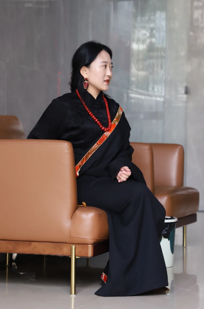 高端女款藏式衬衣