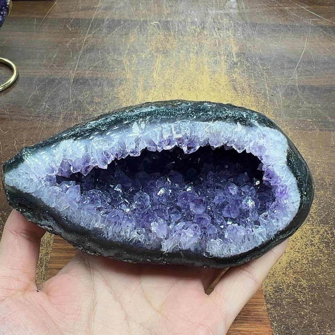 紫晶摆件未镶嵌晶体