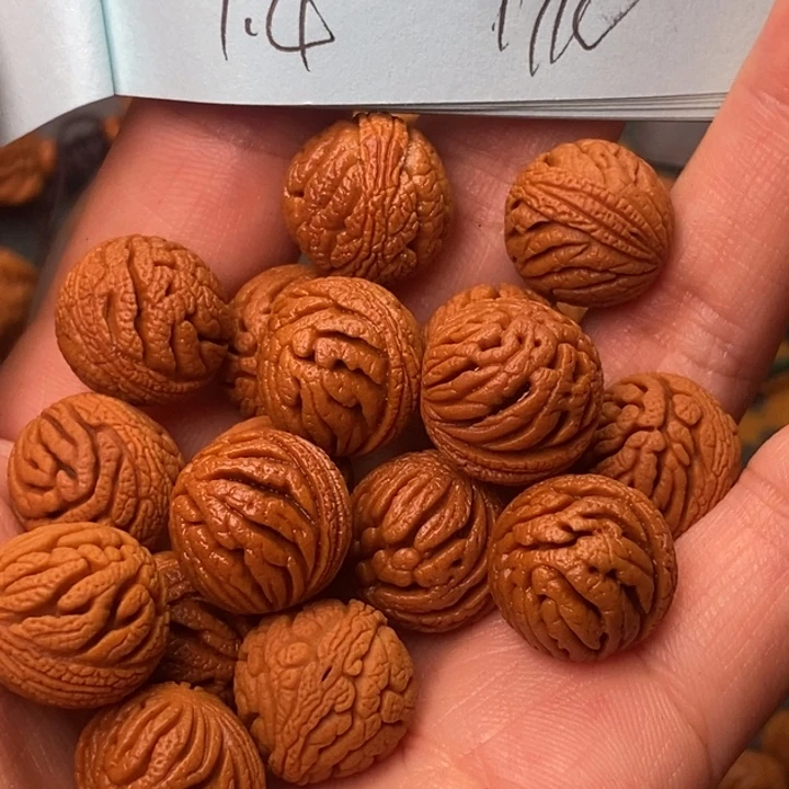 吊坠桃核秦岭龙纹桃核1