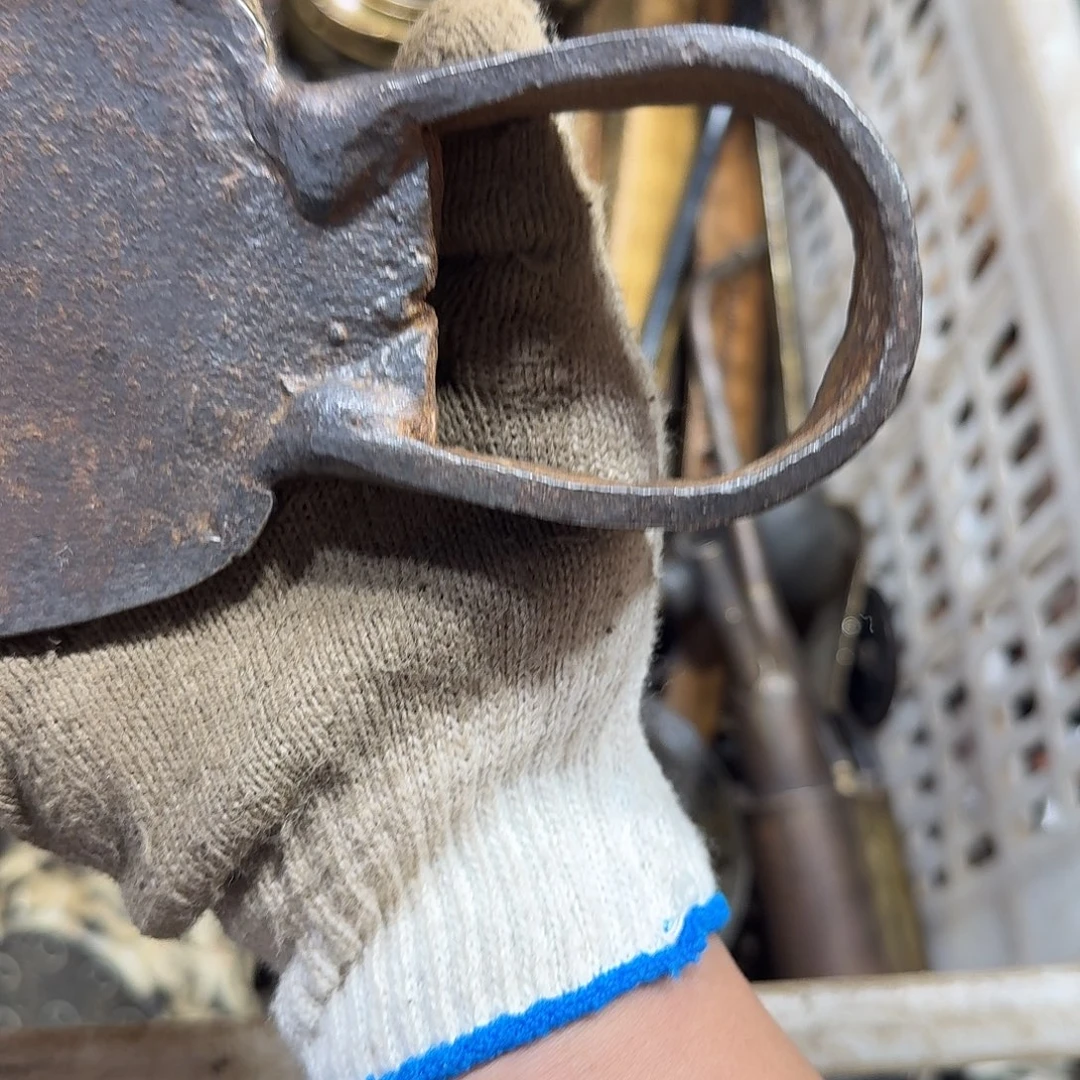 待***花一物一图，工艺品。