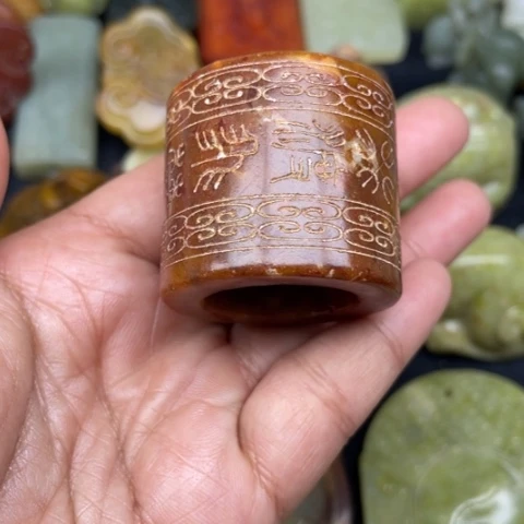 蛇纹石玉颈饰未镶嵌57