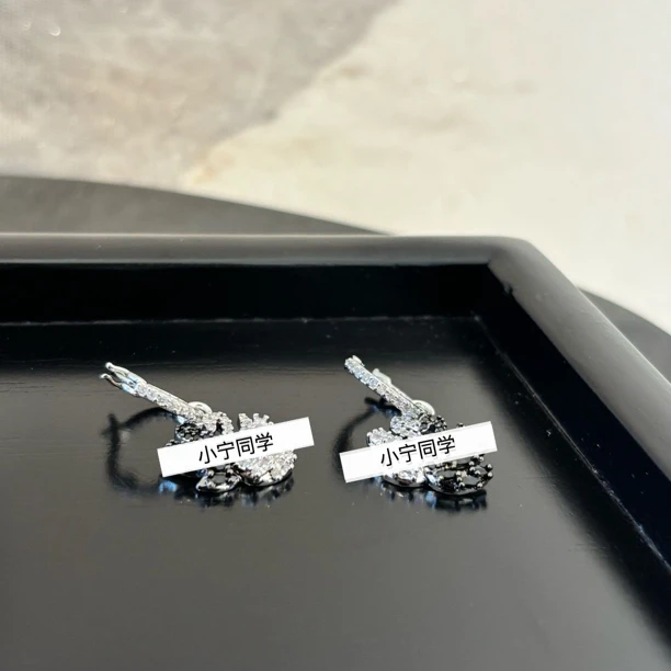 铜合金合成锆石耳饰 双色天鹅耳环EH3198