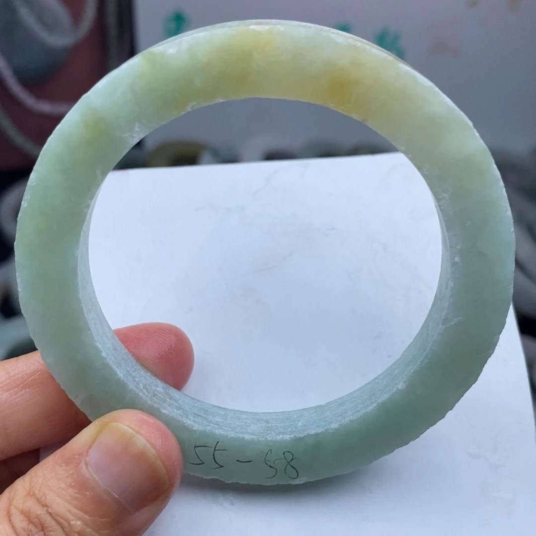 定制翡翠圆条未镶嵌