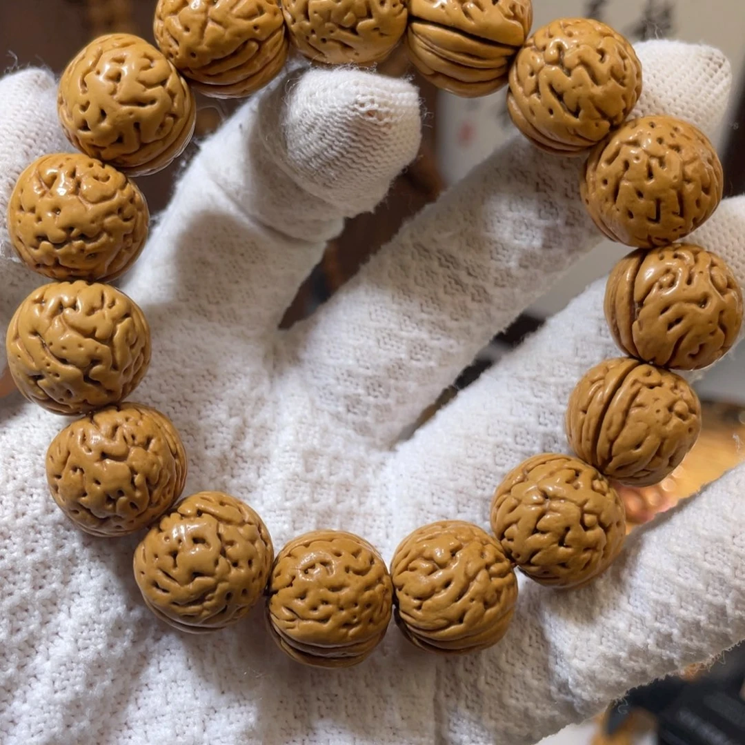 吊坠桃核东北野生大肌肉无修