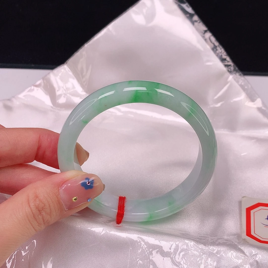 翡翠手镯未镶嵌天然翡翠A货018