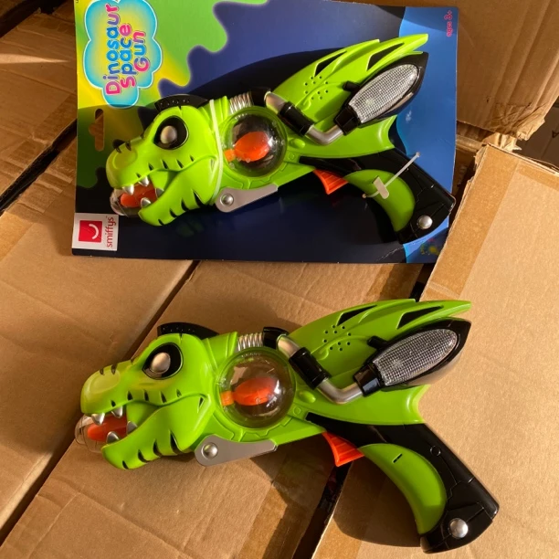 创意玩具发光带声音恐龙太空枪