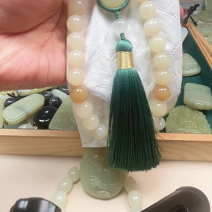 和田玉（糖玉）未镶嵌珠宝半成品