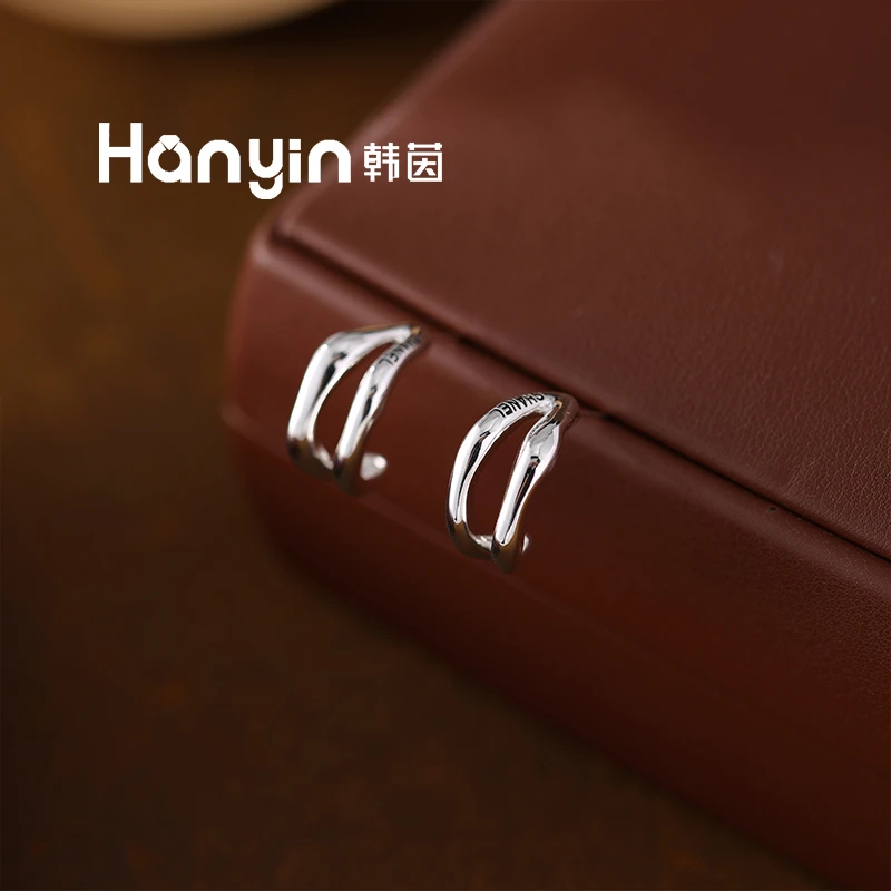 铜合金耳饰 925银针简约时尚设计感百搭日常通勤镂空C形耳钉