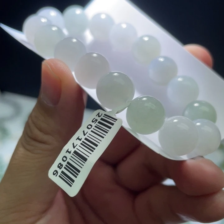 未镶嵌定制翡翠翡翠卡12+