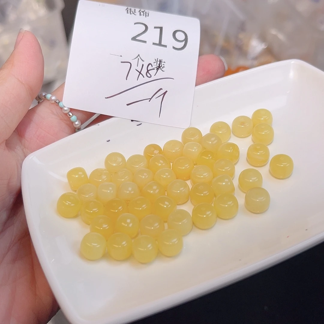 未镶嵌珠宝半成品水晶219 。