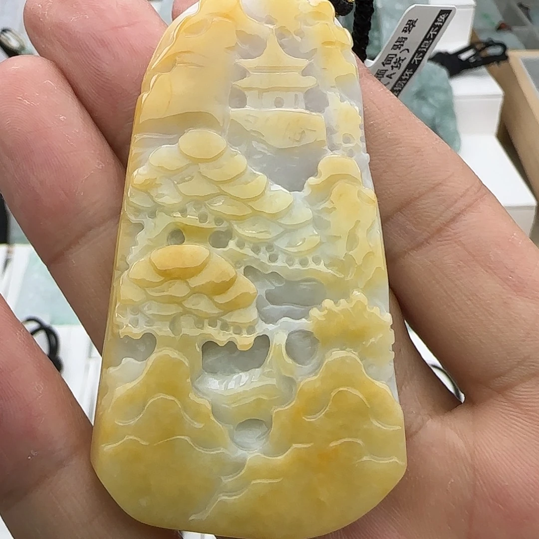 翡翠未镶嵌颈饰翡翠