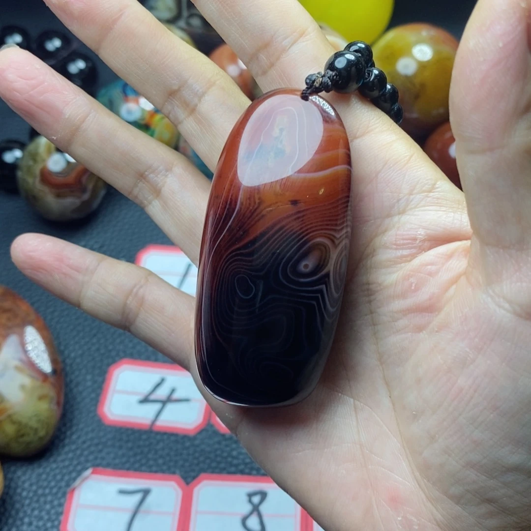玛瑙/玉髓颈饰未镶嵌悟***州