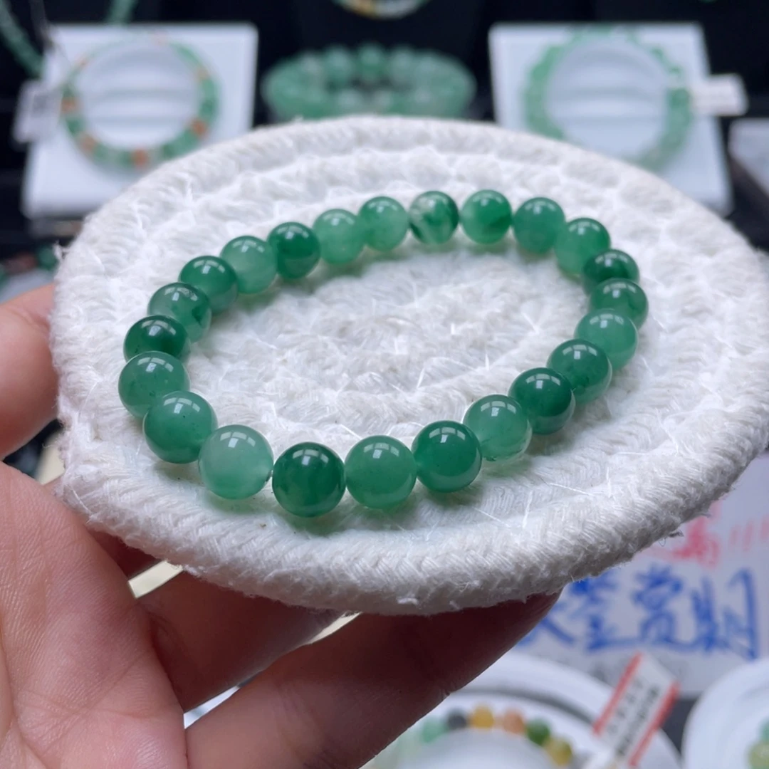 石英质玉（非洲翠）未镶嵌手串卡8，阳绿。福利