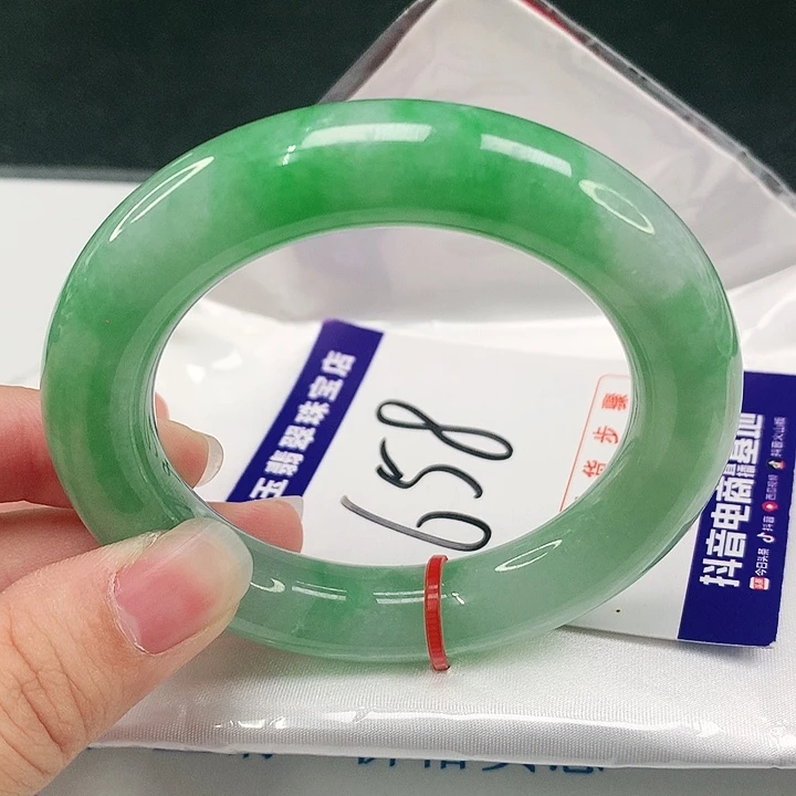 未镶嵌手镯翡翠翡翠