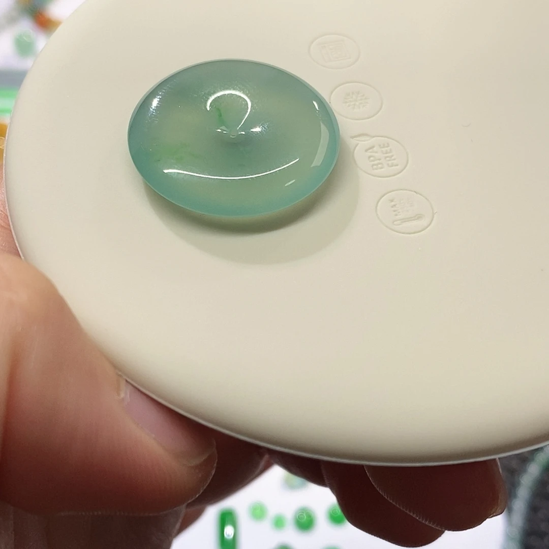 翡翠裸石高冰胶绿平安扣