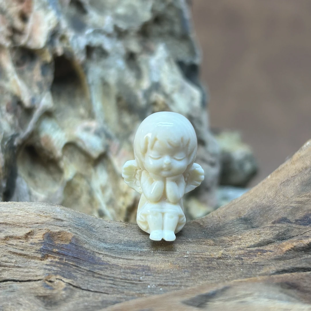【一诺】精品原色雕刻猛犸牙 天使女孩DIY配饰约20*14*10mm