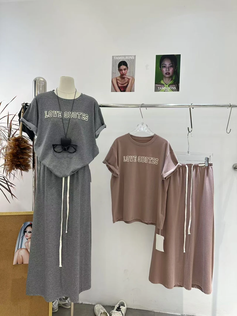 衣越#5056夏季福利套装半身长裙+短袖上衣，裙长：87cm，衣长：62cm