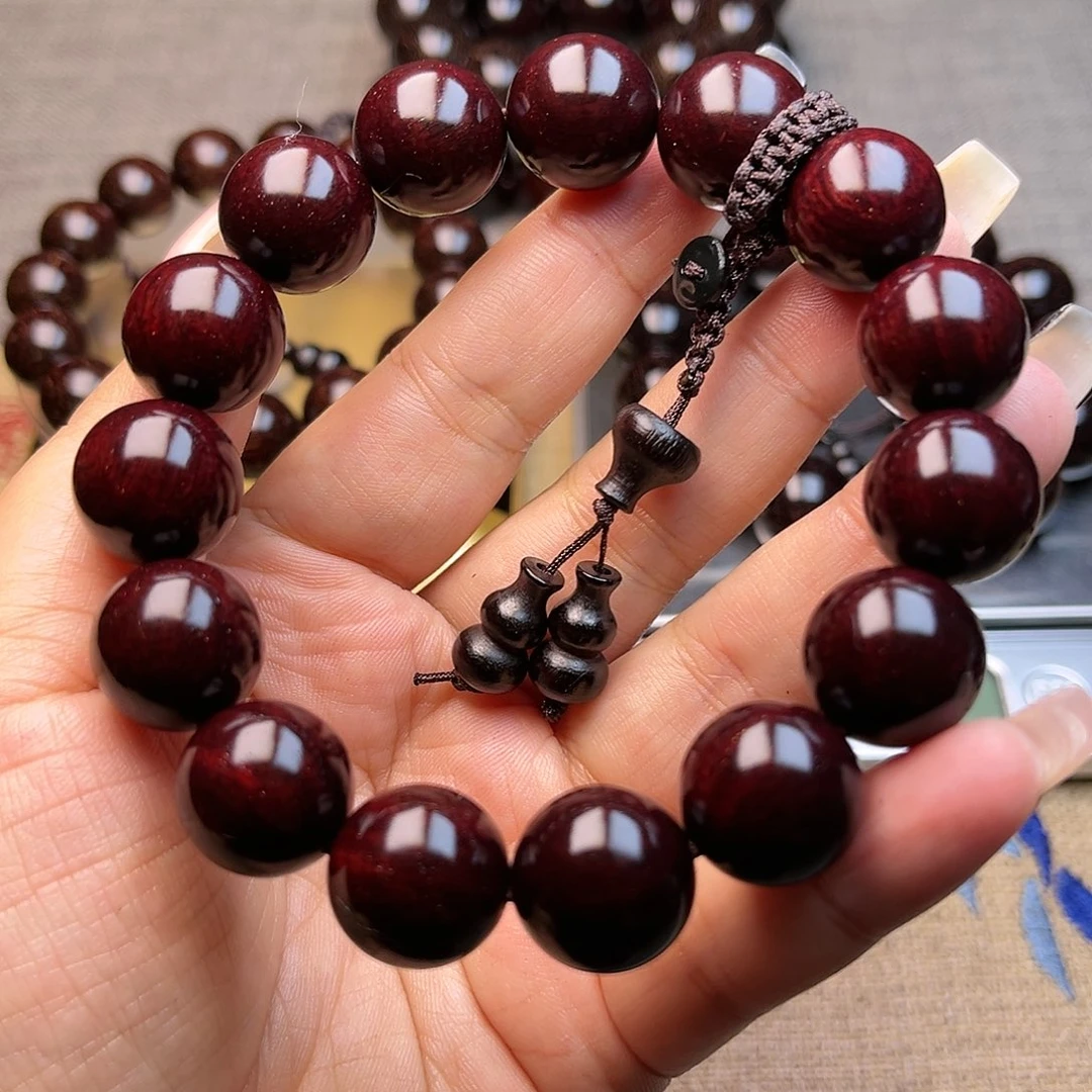 檀香紫檀（小叶紫檀）1.5 15颗鸡血红泥料