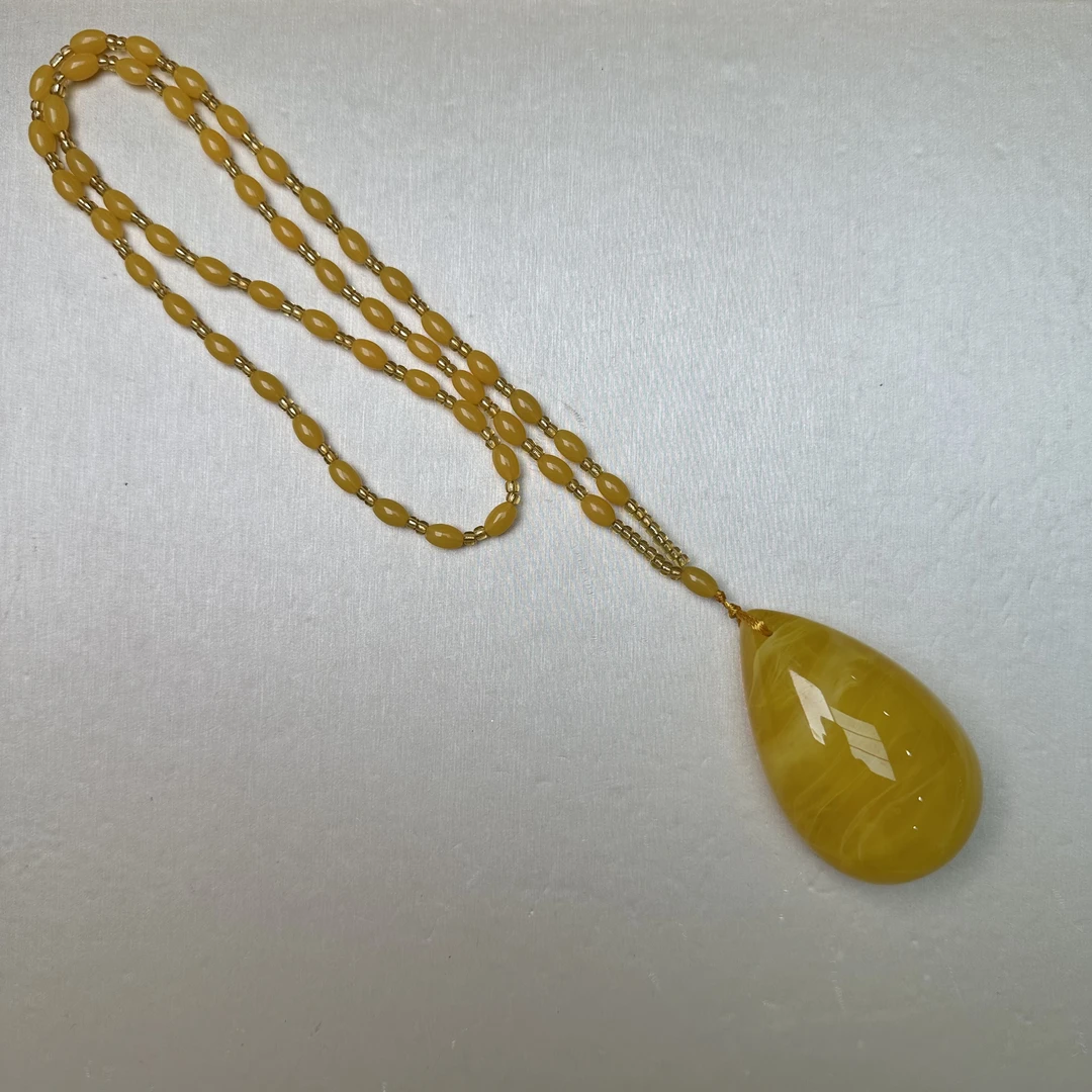 【九霄云】F258-1玄黄吊坠多样性发一件