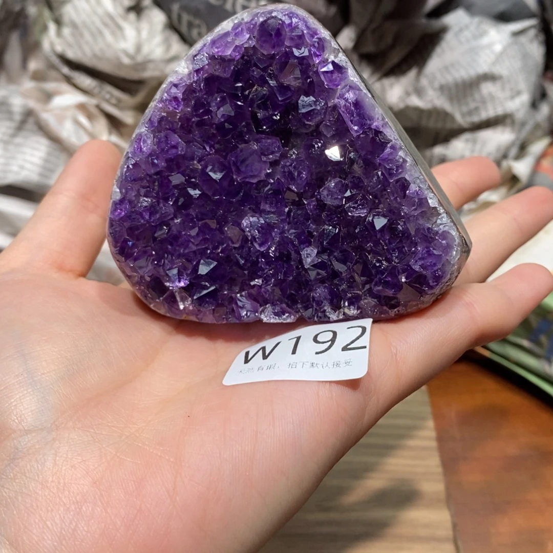 未镶嵌大型摆件（非配饰）紫晶