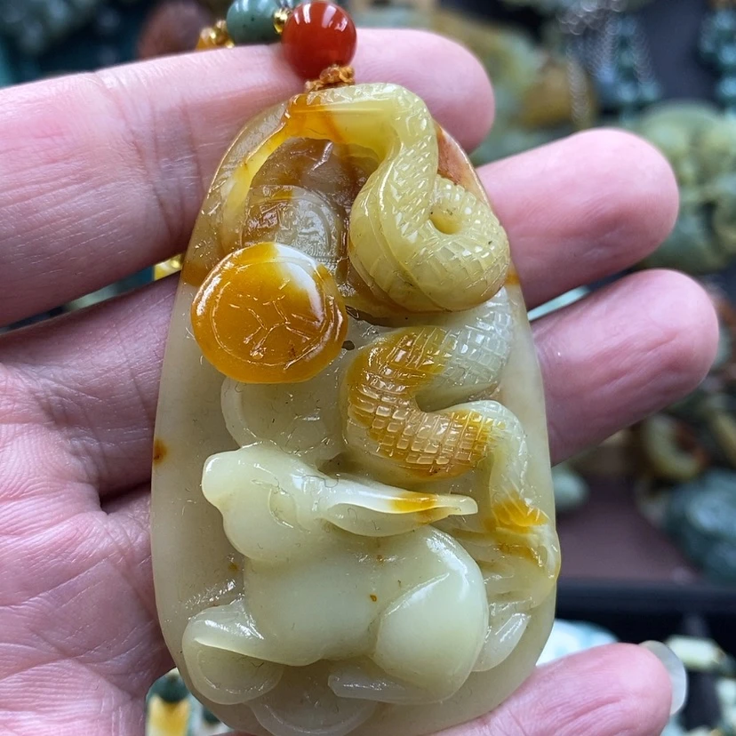 【闪购商品】未镶嵌蛇纹石玉吊坠