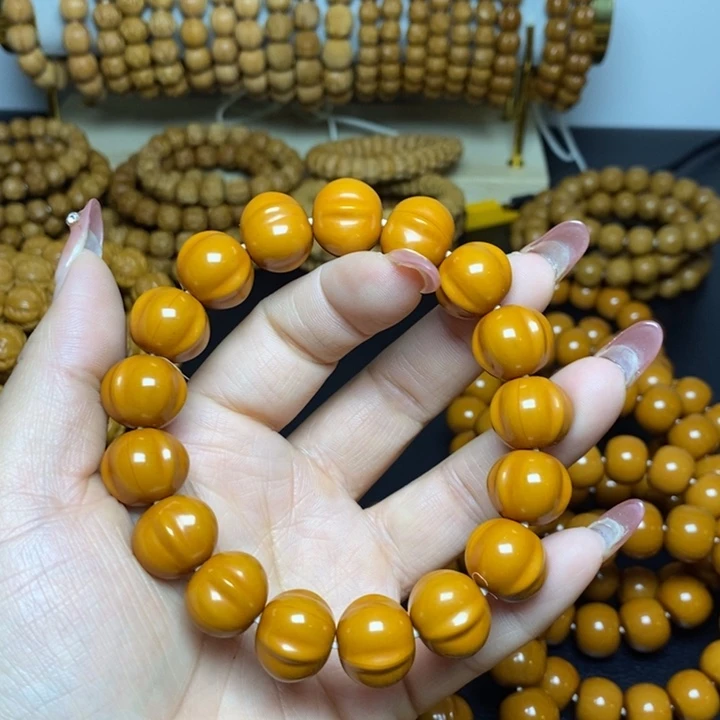 猴头核桃手串猴头