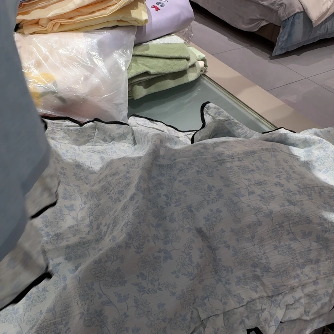 聚酯纤维一米八四件套