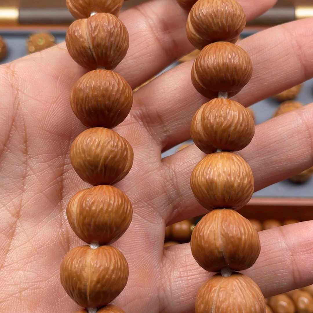 拉丝屁桃全品手持